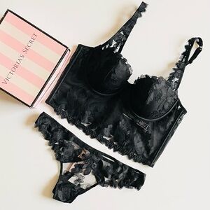 36B MEDIUM Victoria’s Secret black floral embroidered bra set